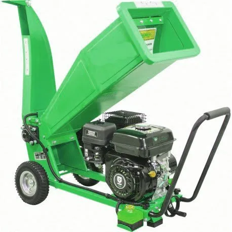 Broyeur à bois et végétaux thermique 7 cv ohv