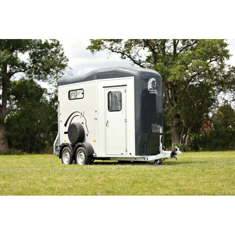 Remorque chevaux Liberté 2 places Touring Jumping Luxe