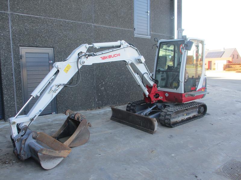 Takeuchi TB235, (2008), 3.5T - gebruikt