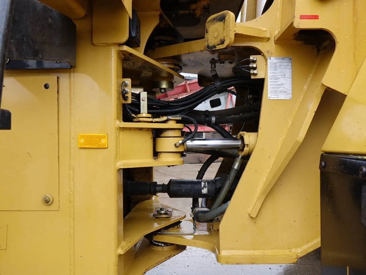 Caterpillar 938G, (1999), 5755 heures, 13.82T - occasion - photo 7