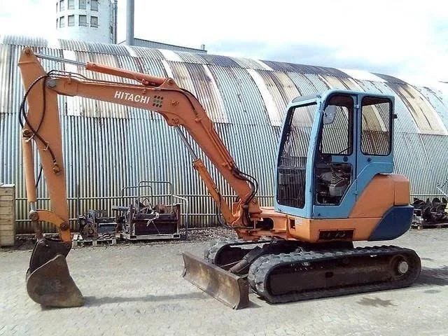 Hitachi EX40, (2000), 4600 heures + 3 Godets - occasion - photo 2