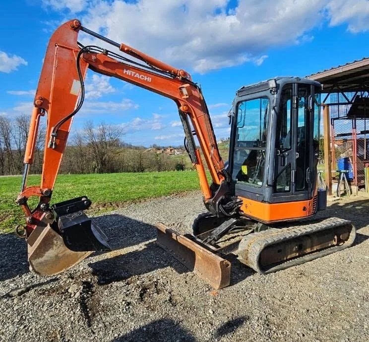 Hitachi ZX35U-2, (2007), 4370 heures, 3.5T - occasion