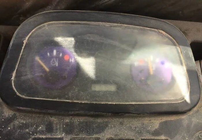 Hyundai Robex 27Z-9, (2011), 5800 heures, 2.8T - occasion - photo 9