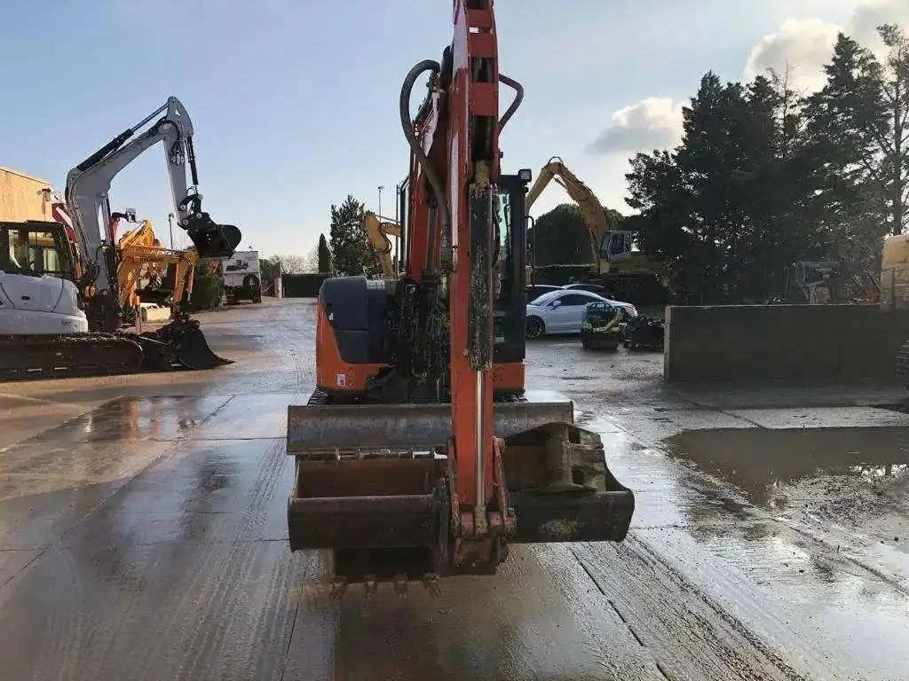 Hitachi ZX48U-5A CLR, (2016), 2430 heures, 5T – occasion - photo 4
