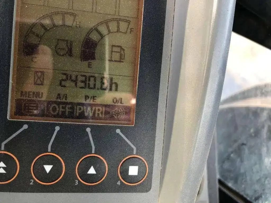 Hitachi ZX48U-5A CLR, (2016), 2430 heures, 5T – occasion - photo 5