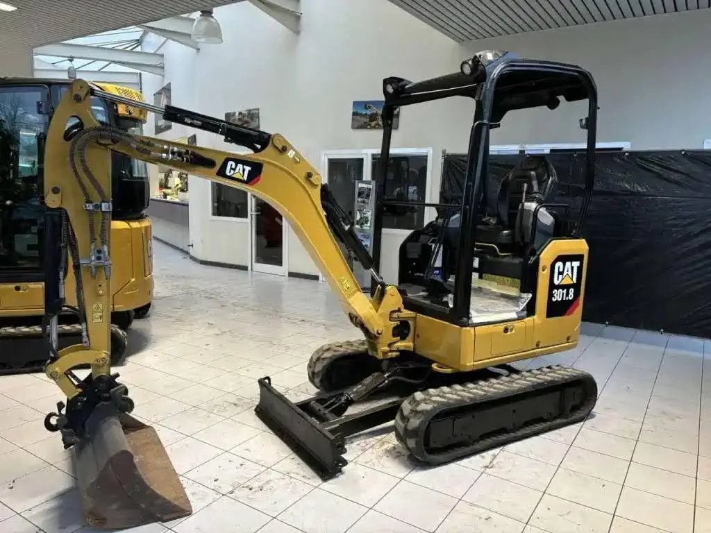 Caterpillar 301.8, (2020), 1039 heures, 2T – occasion - photo 6