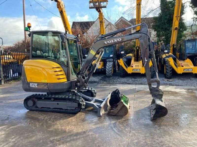 Volvo EC27C, (2015), 3095 heures, 2.8T - occasion