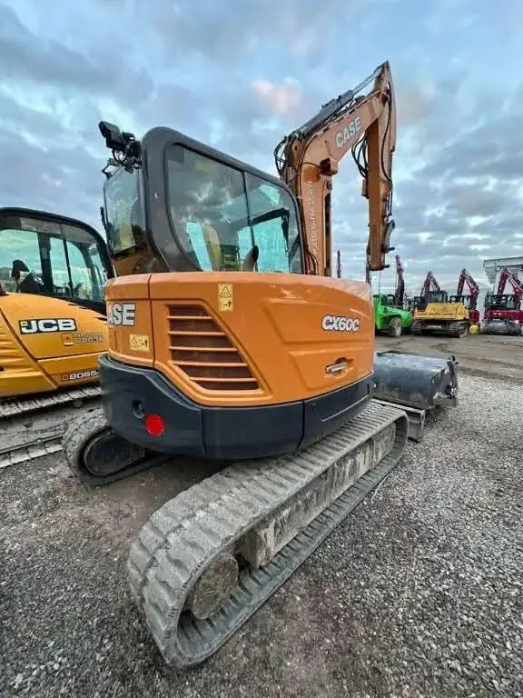 Case CX 60C, (2019), 675 heures, 5.9T - occasion - photo 3