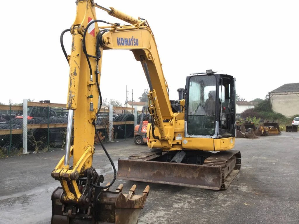 Komatsu PC78MR-6, (2004), 8.3T - occasion