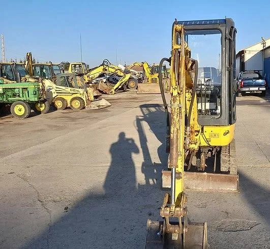 Komatsu PC16R, (2007), 4565 heures, 1.5T – occasion - photo 2