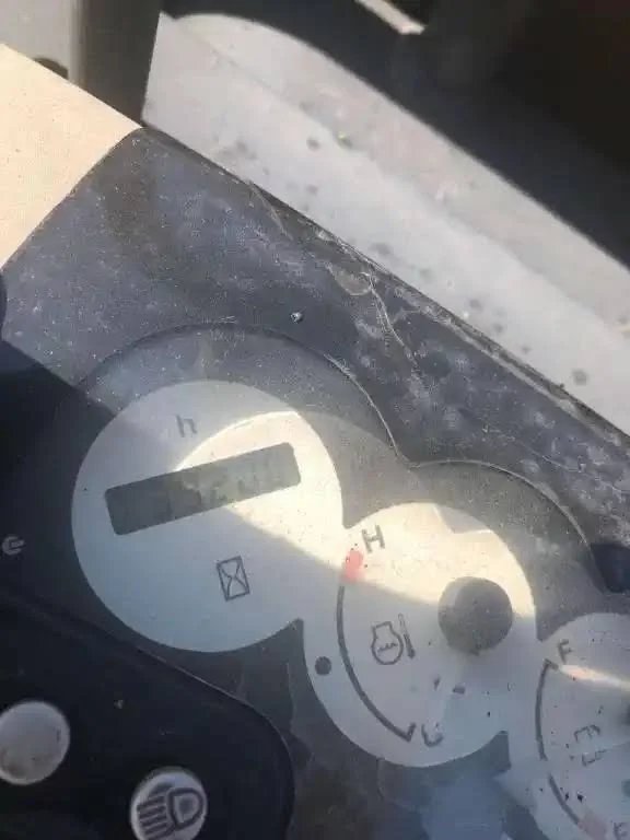 Komatsu PC30MR-2, (2008), 3920 heures, 3T – occasion - photo 2