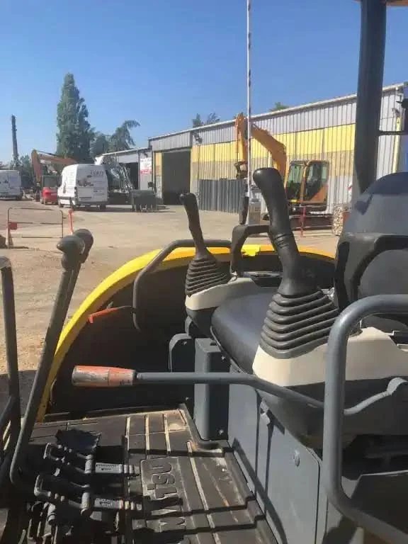 Komatsu PC30MR-2, (2008), 3920 heures, 3T – occasion - photo 3