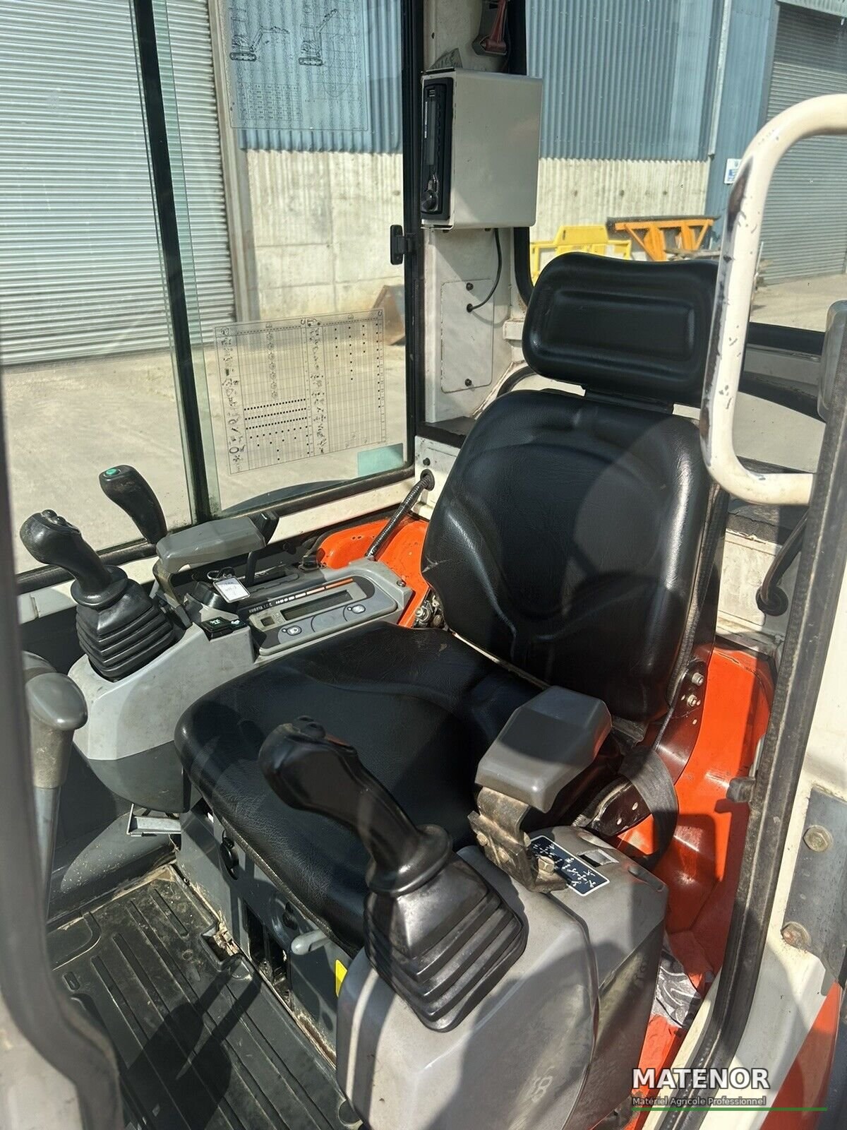 Kubota U25-3 (2008) – Minikaivukone 2,6T – 3 600 h – BRH + 3 kauhaa – tarkistettu - photo 6