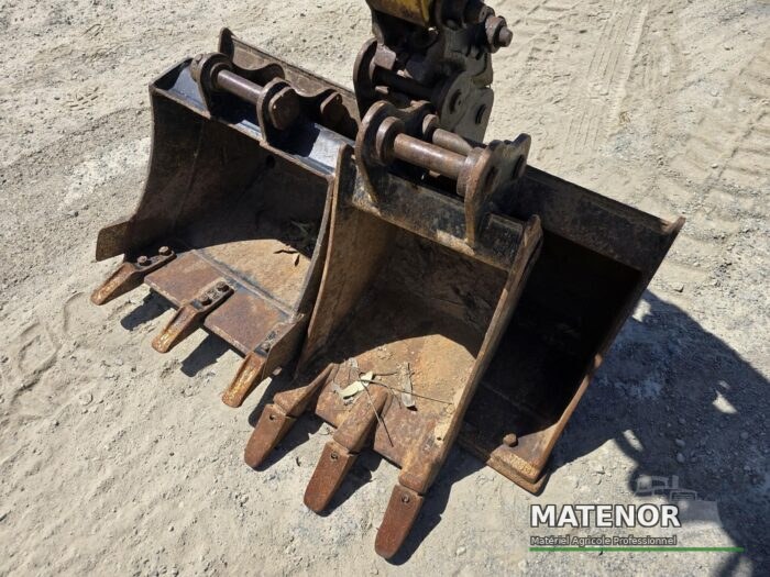 Used Caterpillar 301.7CR Mini Excavator – 1.8T (2021) with 3 Buckets and Trailer - photo 3