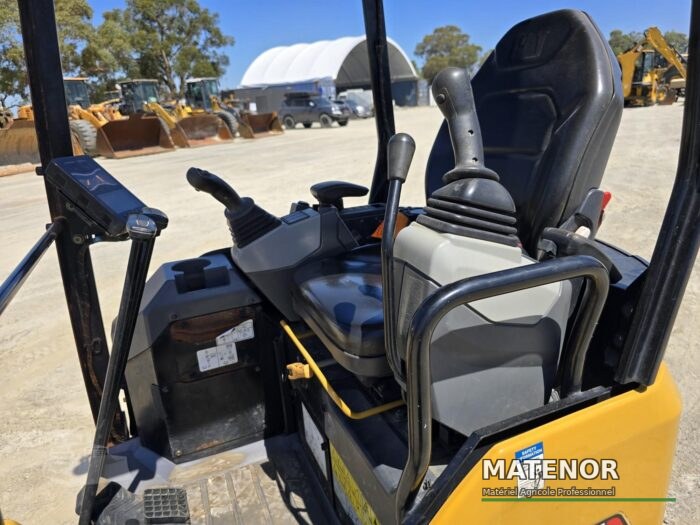 Used Caterpillar 301.7CR Mini Excavator – 1.8T (2021) with 3 Buckets and Trailer - photo 4