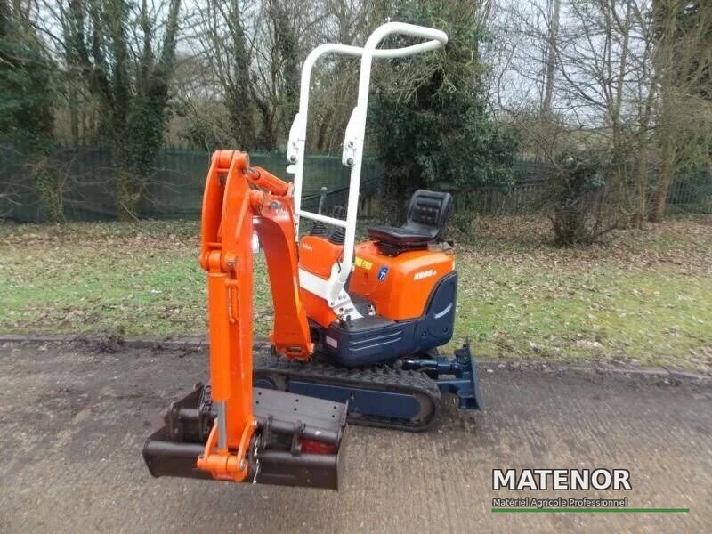 Kubota K008-3, (2013), 2694 ore, 0,8 t, con motore nuovo - usato