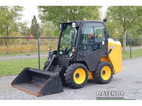 Mini-chargeuse JCB 155 T4 2018 – 3 000 kg, 56 kw