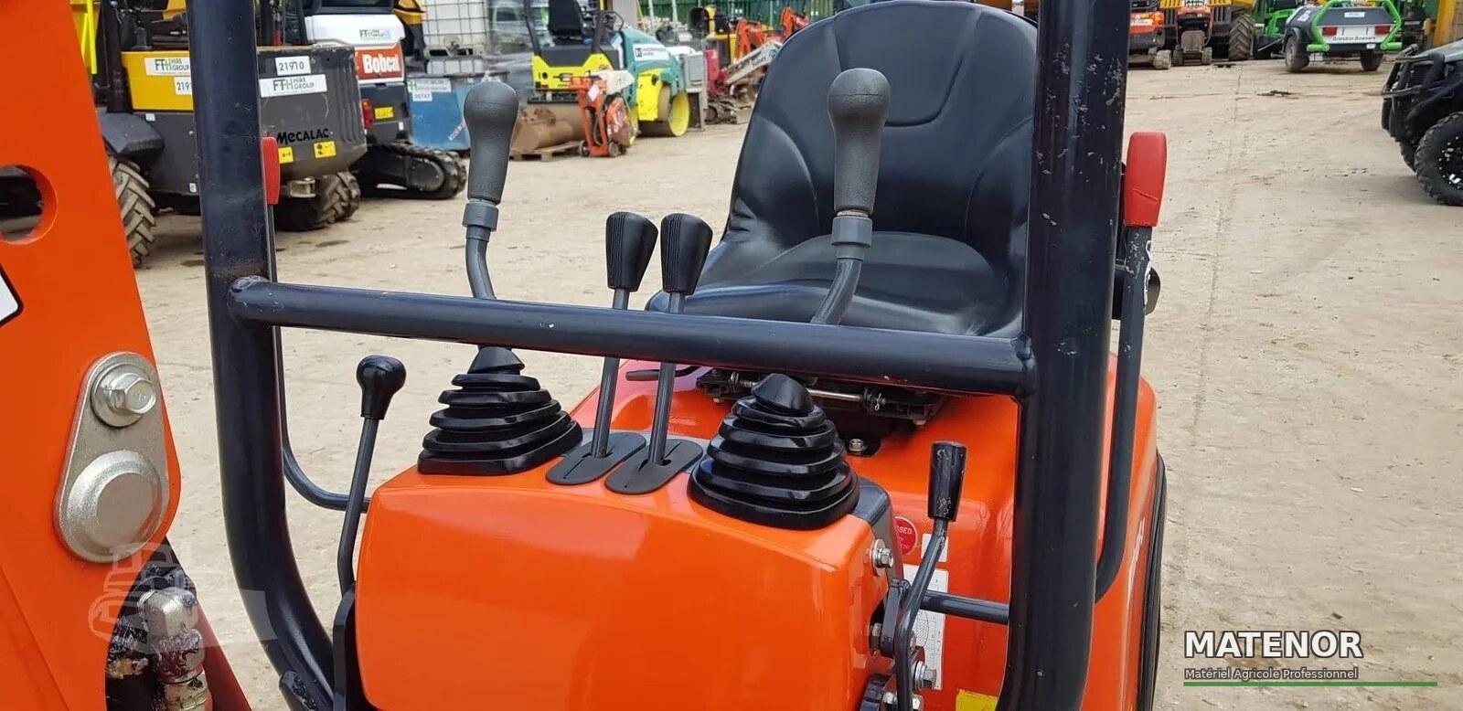 Kubota K008-3, (2021), 700 heures, 0.98T - occasion - photo 3