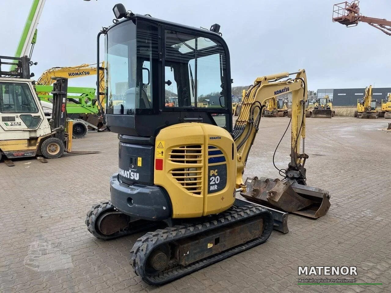 Komatsu PC20MR-2, (2005), 2280 heures, 2T - occasion - photo 3