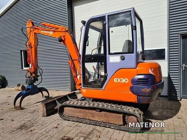 Hitachi EX30, (2006), 4568 heures, 2.97T – occasion - photo 4