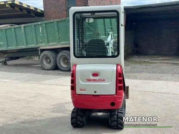 Takeuchi TB216, (2015), 3365 heures, 1.8T - occasion - photo 3